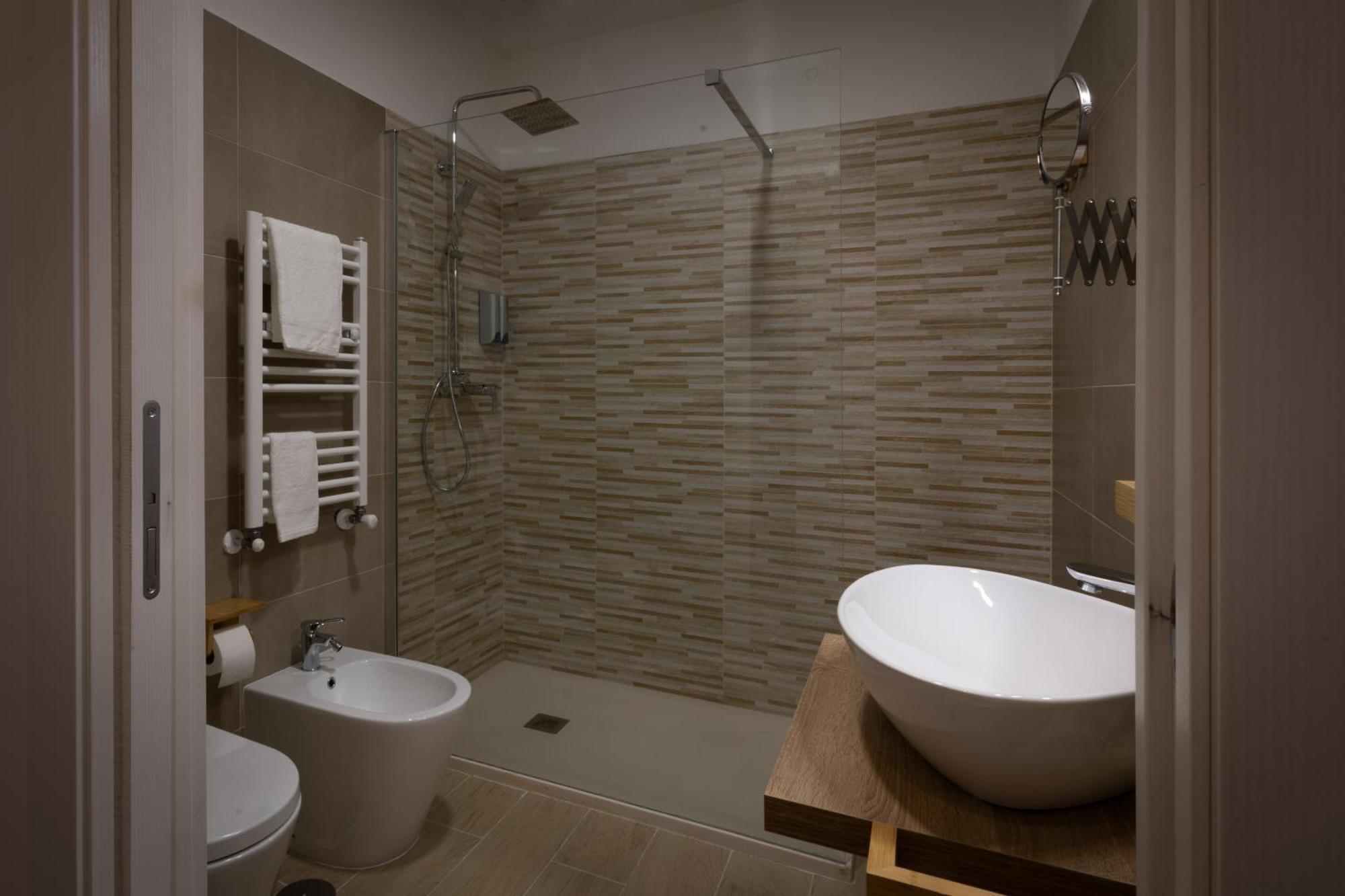433 Rooms Roma Eksteriør billede